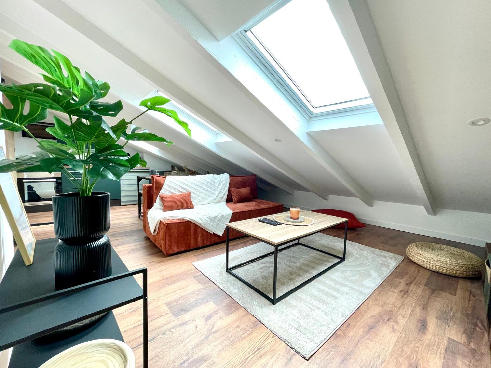 2 Pieces Port De Nice Apartment ภายนอก รูปภาพ